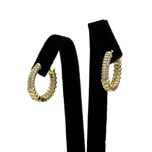 Taşlı Halka Küpe Modeli